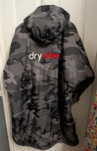 Dryrobe grey camo - v3, camo/black