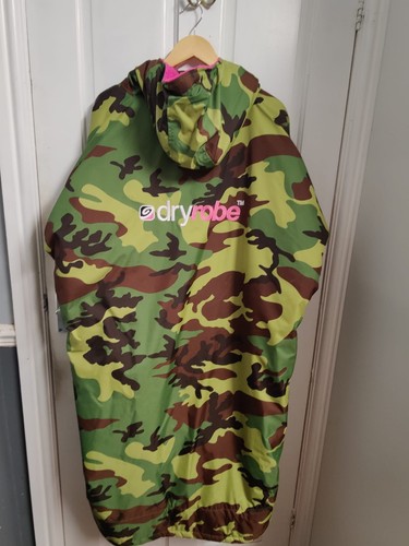 Dryrobe camo pink fleece - &,