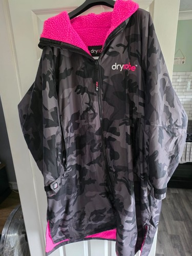 Dryrobe model advance - model, grey