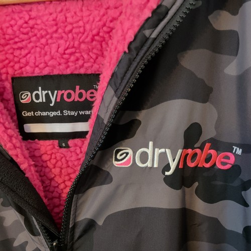 Dryrobe advance grey camo pink - advance, camo/pink