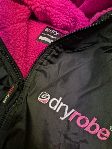 Dryrobe advance black pink - dryrobe,