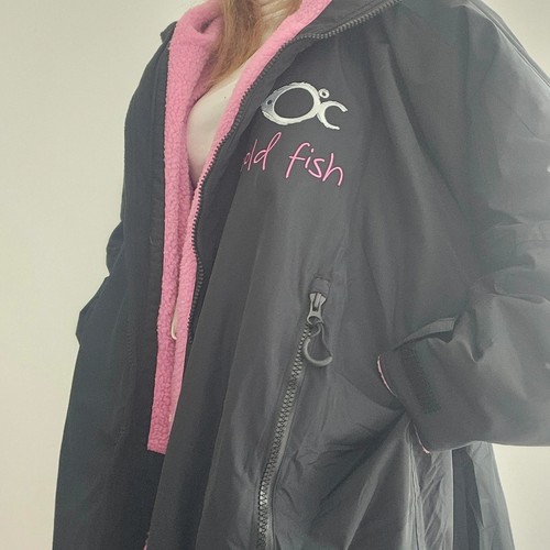 Cold fish changing dry - , robe